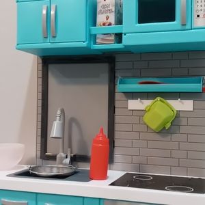 Tiny Kids / Doll Play Kitchen